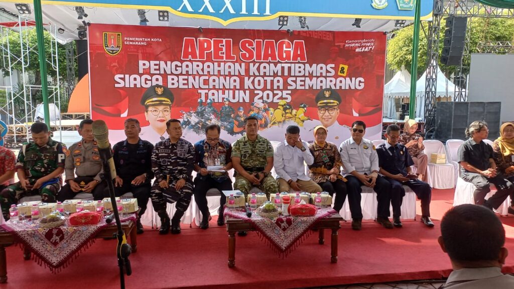 Apel Siaga Pengarahan Kamtibmas dan Siaga Bencana 2025