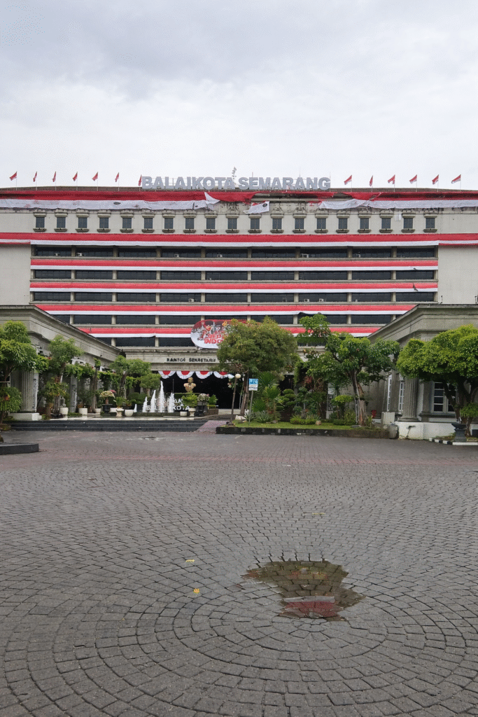 Menyoal Perjalanan Karier Pejabat Kabag Keuangan Setda Kota Semarang